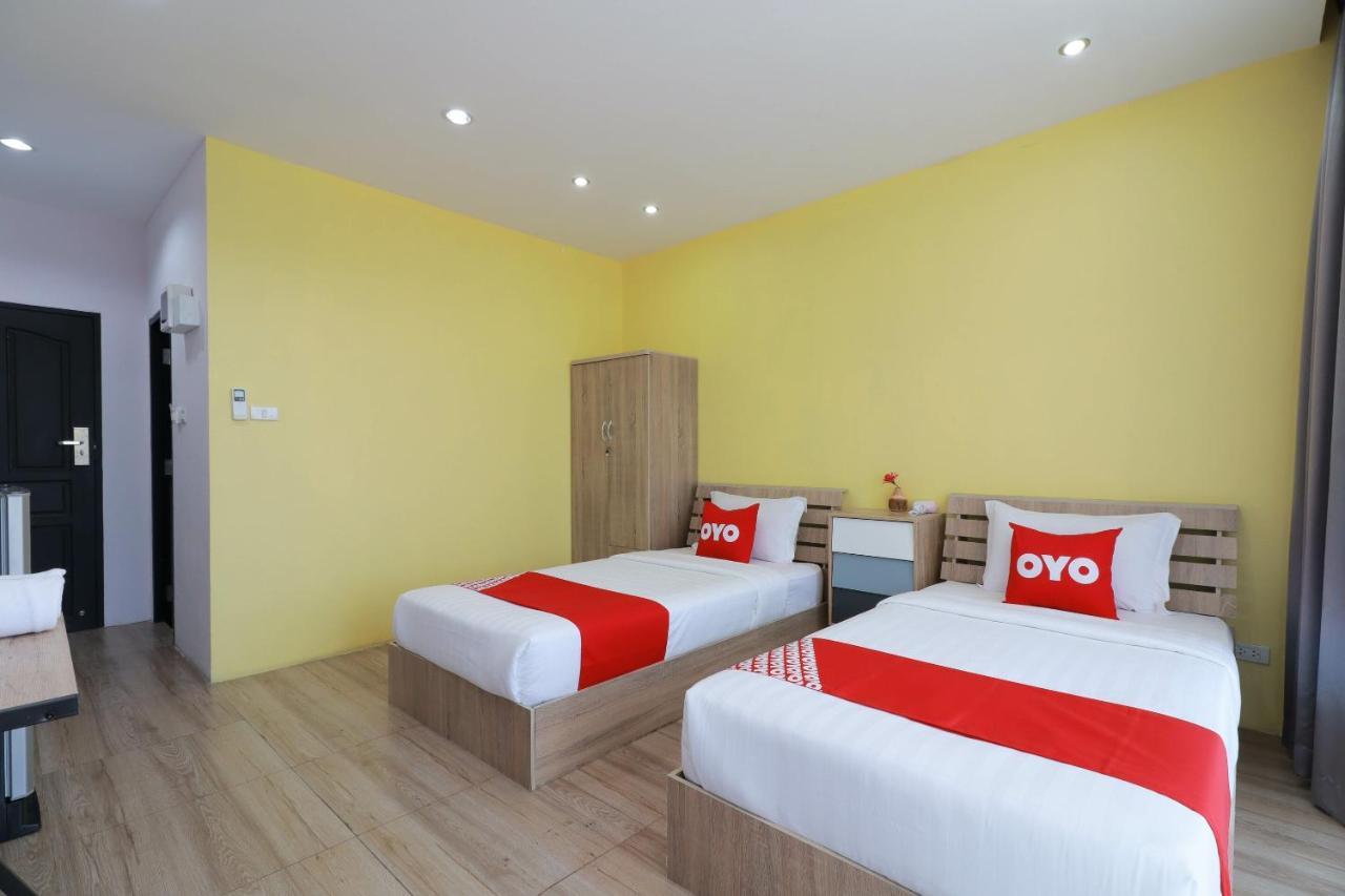 Oyo 611 Stay Young Villa Чиангмай Экстерьер фото